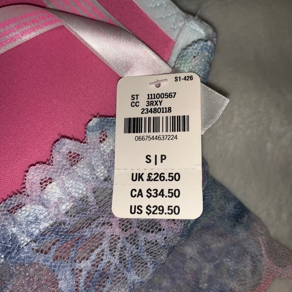 Victoria Secret Pastel colored Bra - Picture 5 of 5